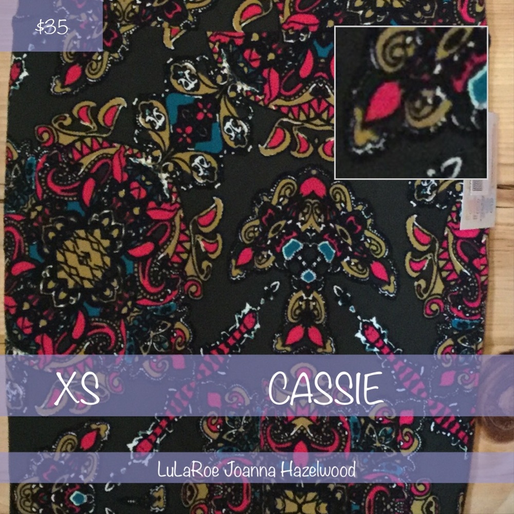 NWT XS LuLaRoe Cassie Skirt